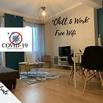 Apartment Chill & Work